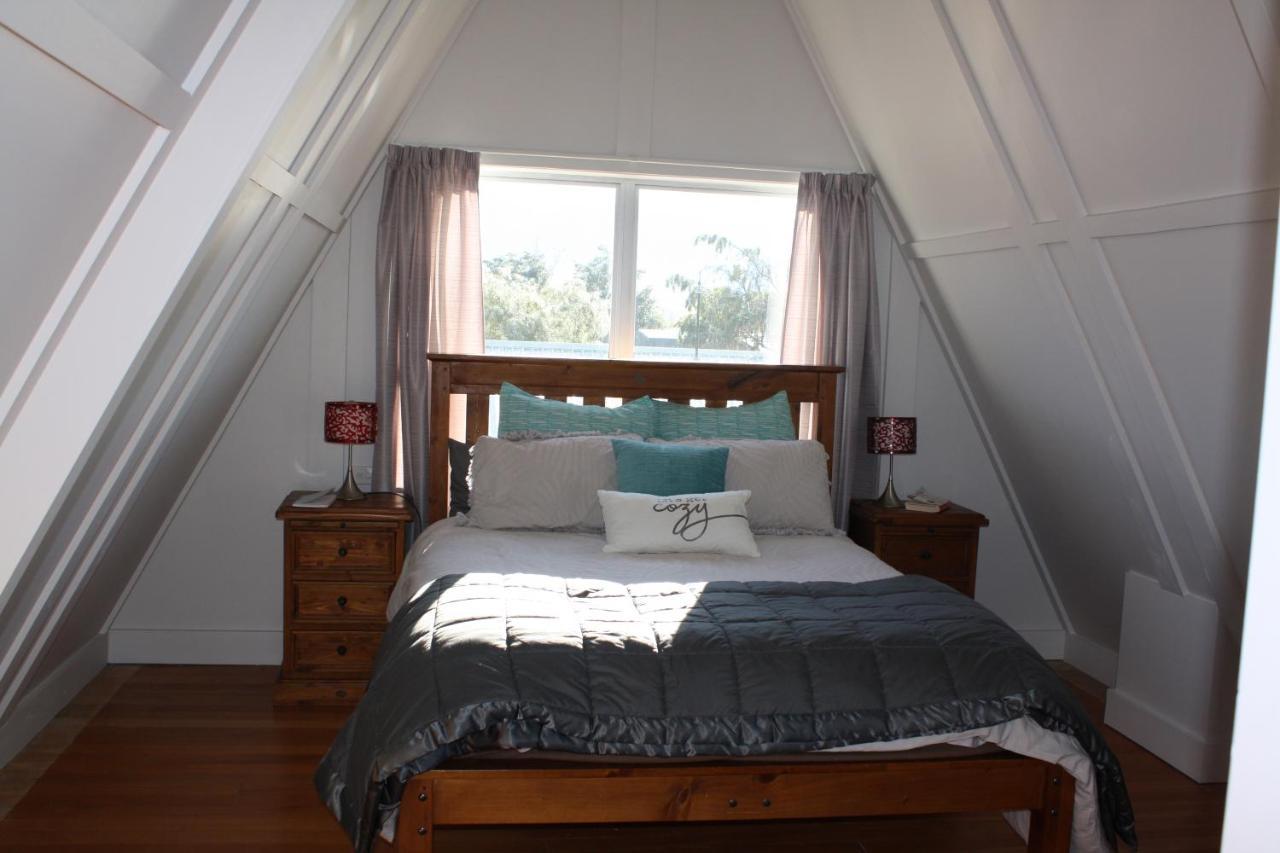 Classic A-Frame On Milford Te Anau Eksteriør bilde